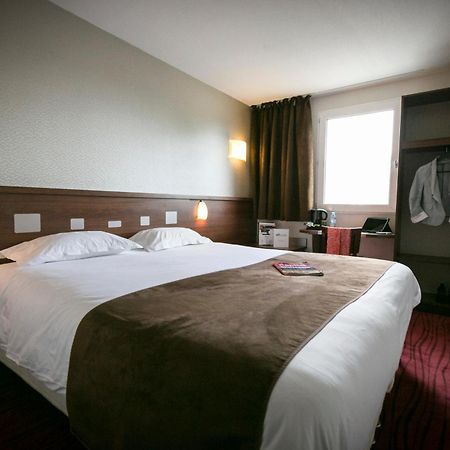 Brit Hotel Rennes Le Castel Kültér fotó