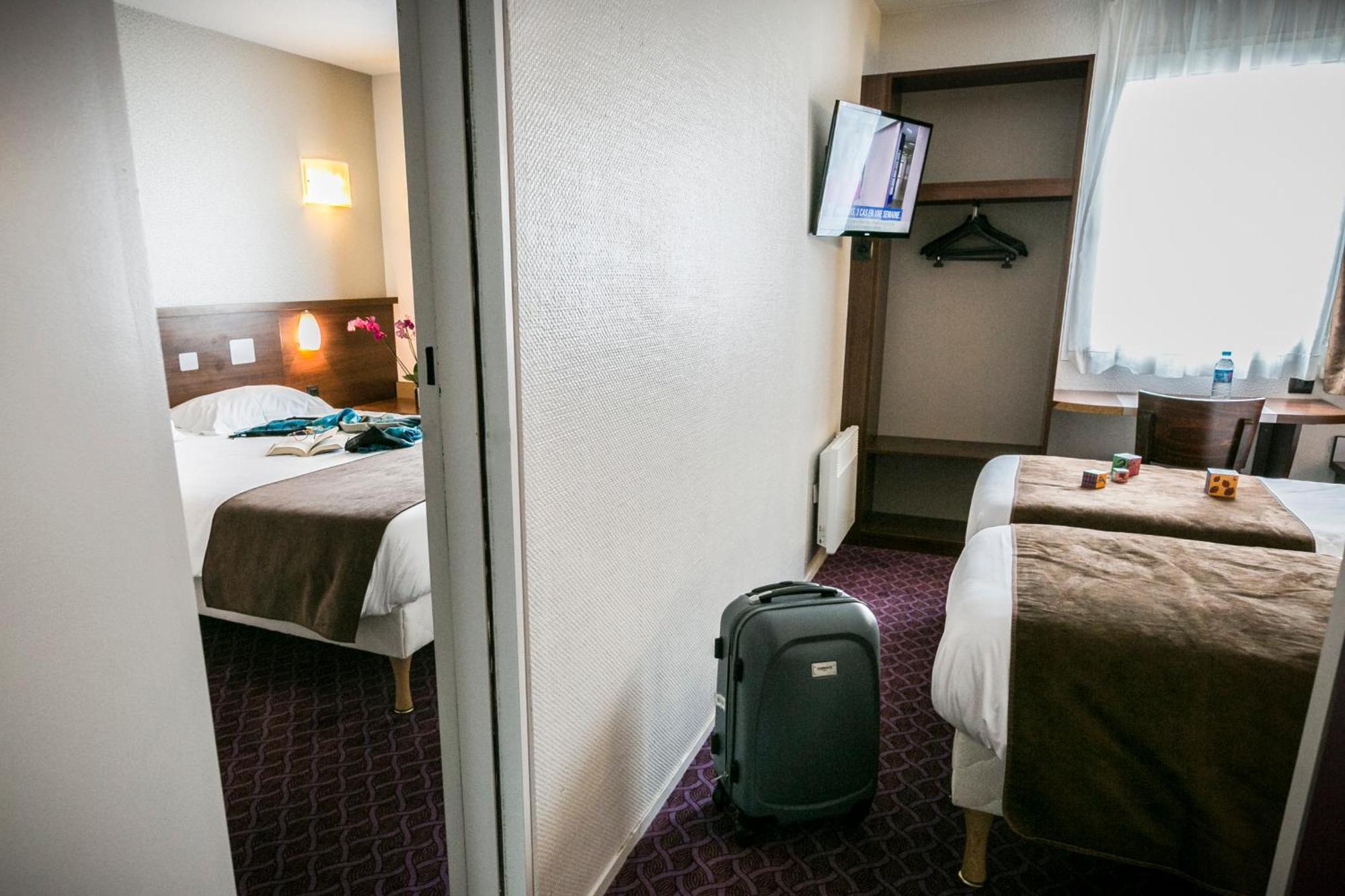 Brit Hotel Rennes Le Castel Kültér fotó