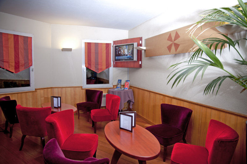 Brit Hotel Rennes Le Castel Kültér fotó